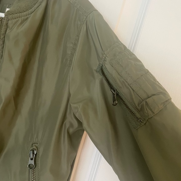 Baby Gap 5T boy bomber jacket - Picture 10 of 12